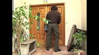 Тӓрвӓтен сия тӧрышкӧ шыпшынна, вара ӹрвезӹрӓк трахаться дворик а кӧргӹ доно