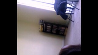 ���ทรศัพท์มือถือหัวหลังเลิกงาน