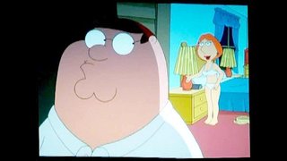 Lois Griffin: RAW AT PINUTOL (Family Guy)