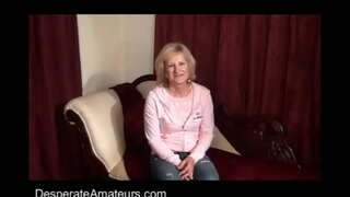 Еллі гаряча матуся